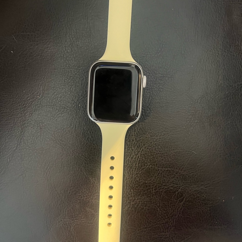 Apple Watch SE 40mm